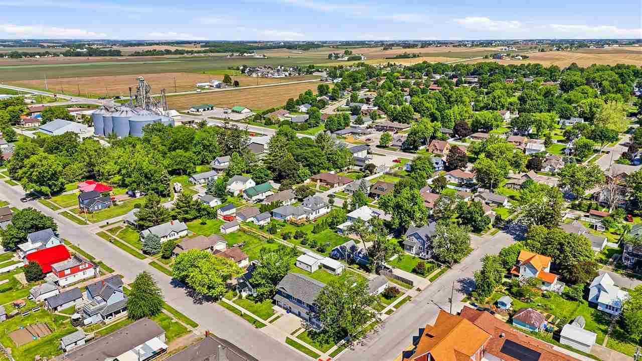 315 C Avenue Kalona IA 52247