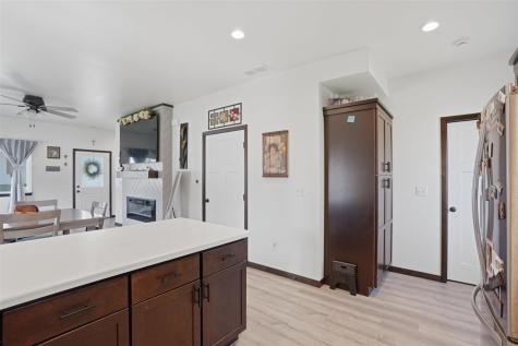 315 C Avenue Kalona IA 52247