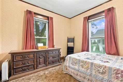 1157 Raspberry Fairfield IA 52540