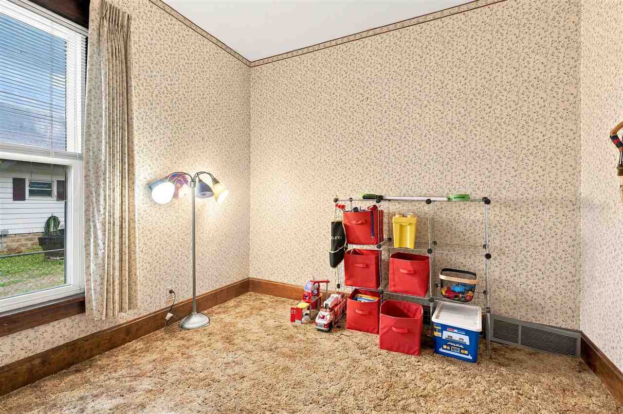 1157 Raspberry Fairfield IA 52540