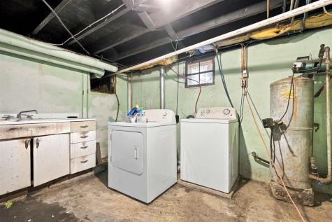 1157 Raspberry Fairfield IA 52540