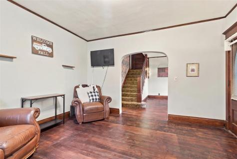 1157 Raspberry Fairfield IA 52540