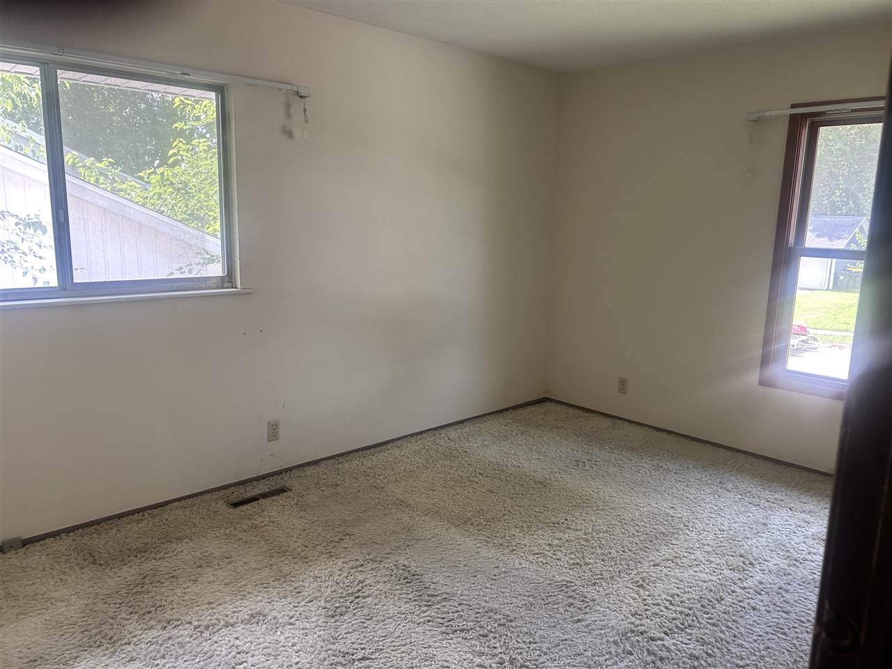 3352 Tulane Avenue Iowa City IA 52245