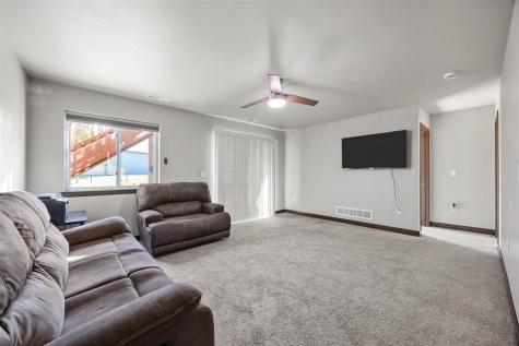 630 Doe Avenue Tiffin IA 52340