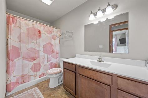 630 Doe Avenue Tiffin IA 52340