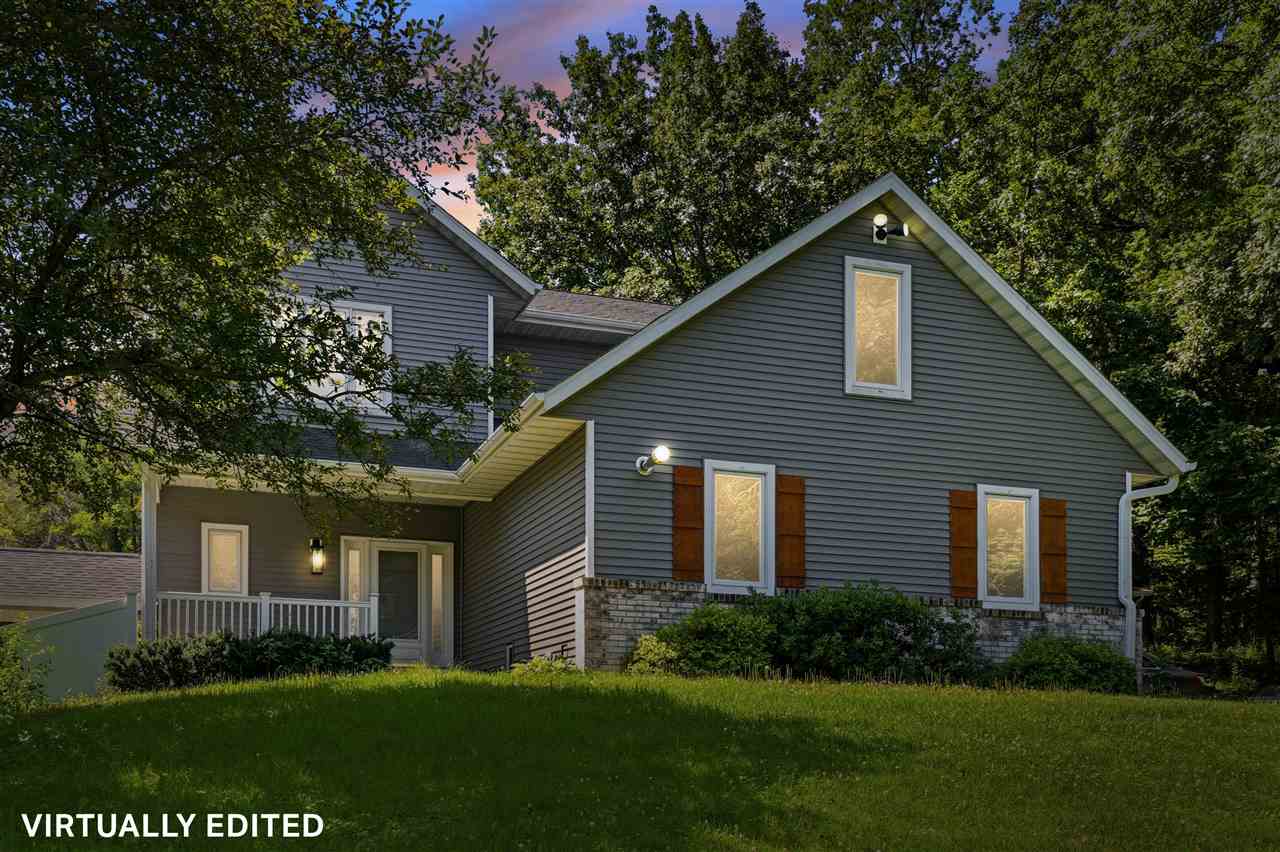 1432 Hickory Hollow Road Solon IA 52333-9293