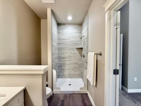605 Hillside Drive Tiffin IA 52340