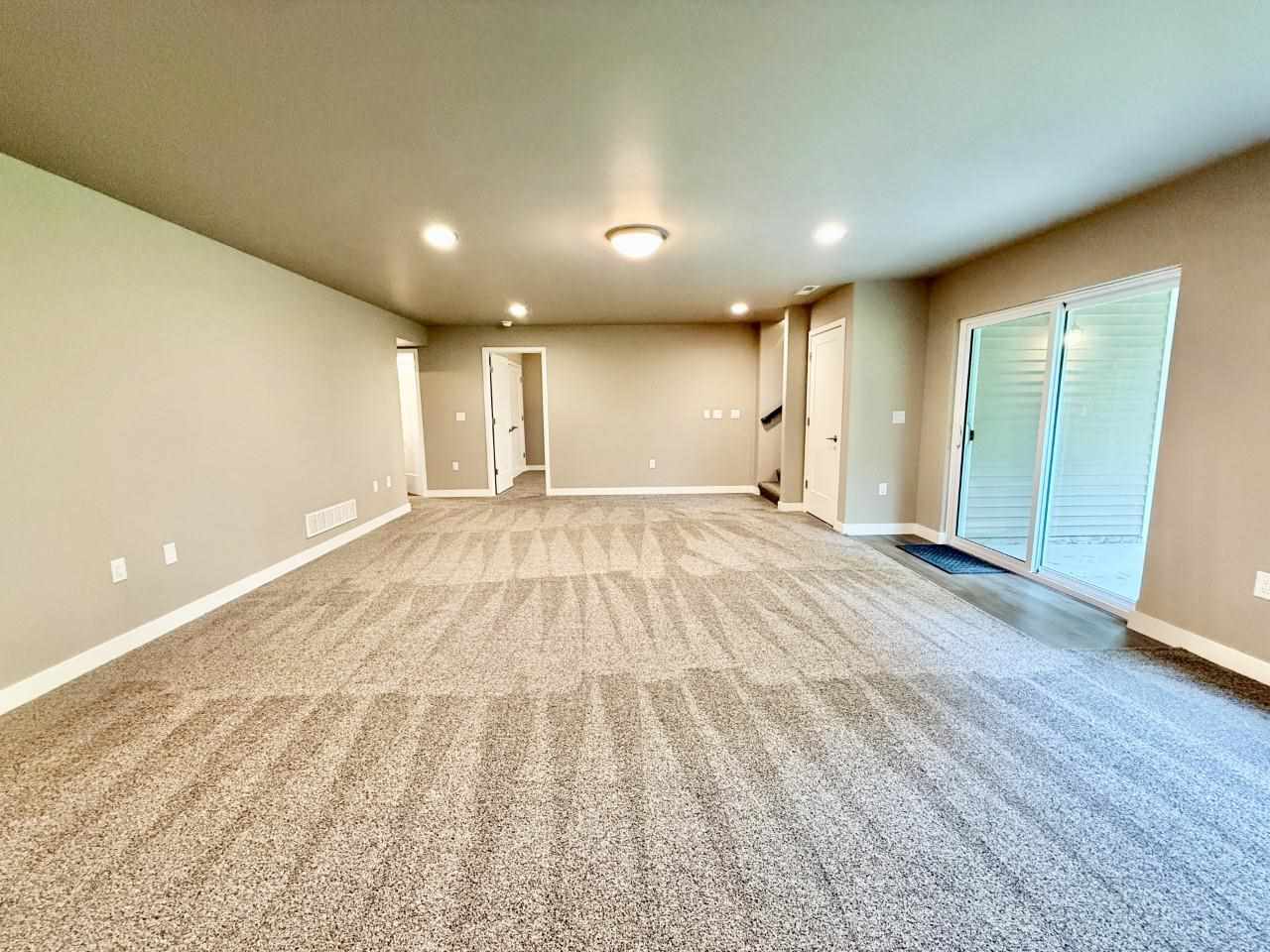 605 Hillside Drive Tiffin IA 52340