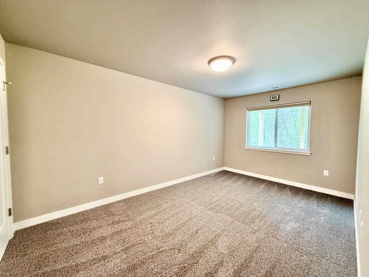 605 Hillside Drive Tiffin IA 52340