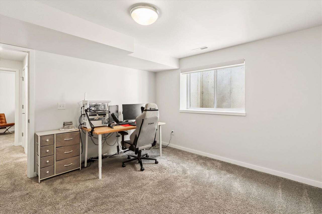 4428 Rohret Road Iowa City IA 52246