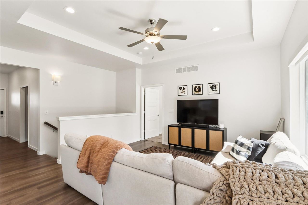 4428 Rohret Road Iowa City IA 52246