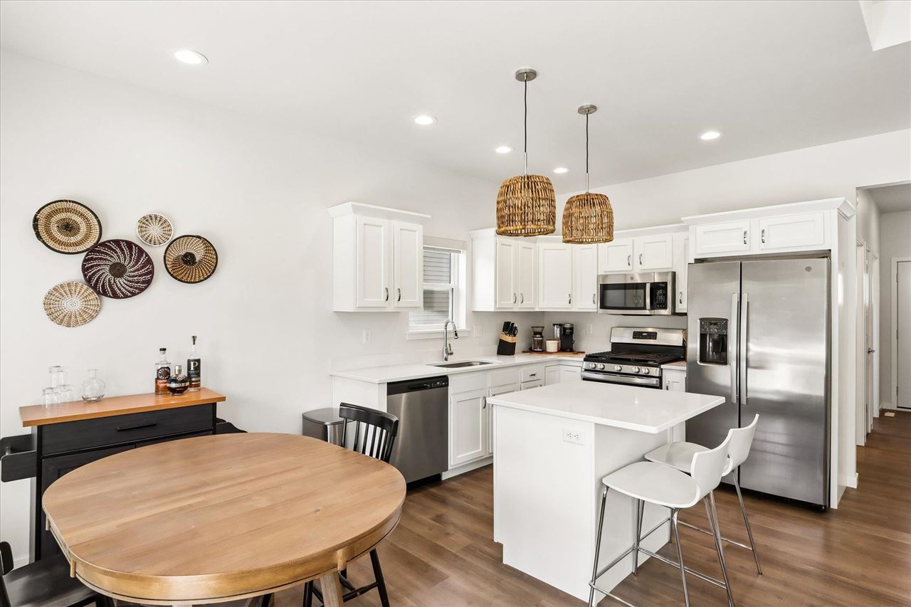 4428 Rohret Road Iowa City IA 52246