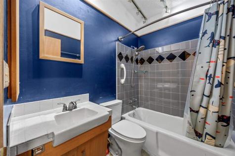 2500 Falbrook Drive Cedar Rapids IA 52402