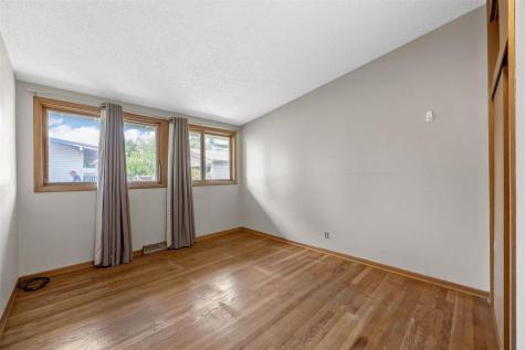 2500 Falbrook Drive Cedar Rapids IA 52402