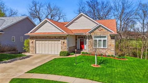 2859 Pine Circle Coralville IA 52241