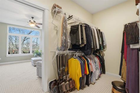 2859 Pine Circle Coralville IA 52241
