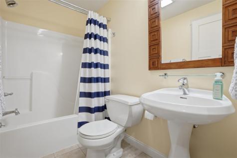 2859 Pine Circle Coralville IA 52241