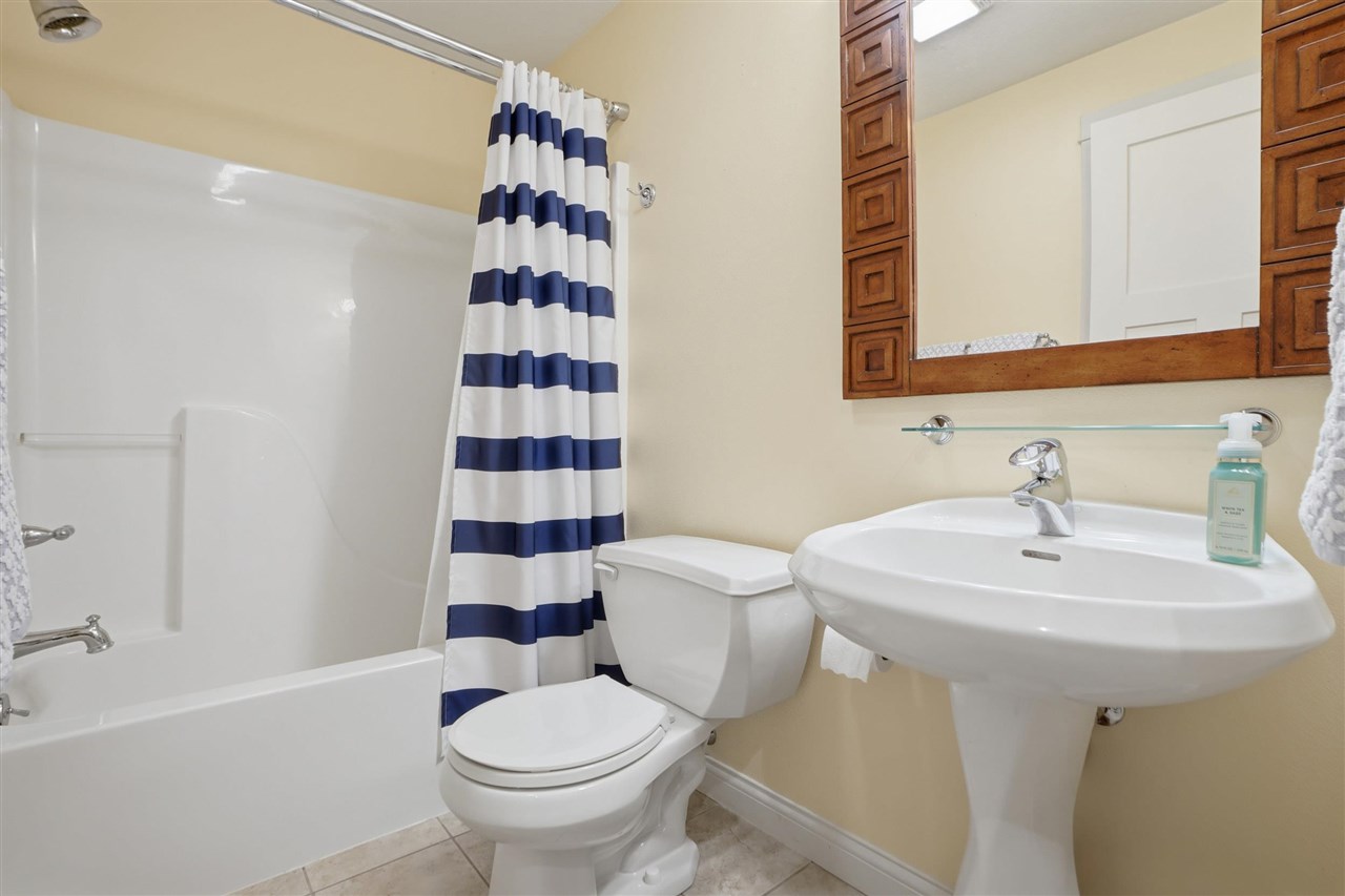 2859 Pine Circle Coralville IA 52241