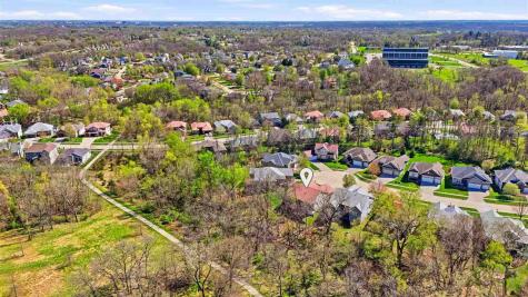 2859 Pine Circle Coralville IA 52241