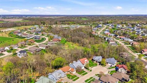 2859 Pine Circle Coralville IA 52241