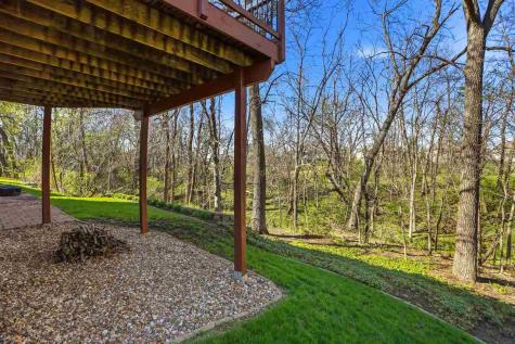 2859 Pine Circle Coralville IA 52241