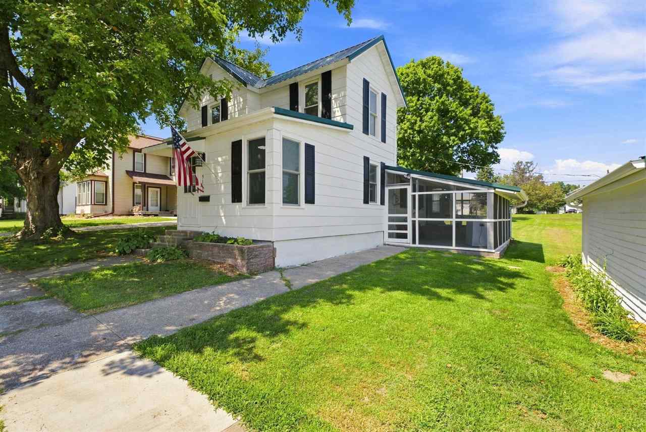 516 Lincoln Street Ainsworth IA 52201