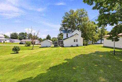 516 Lincoln Street Ainsworth IA 52201