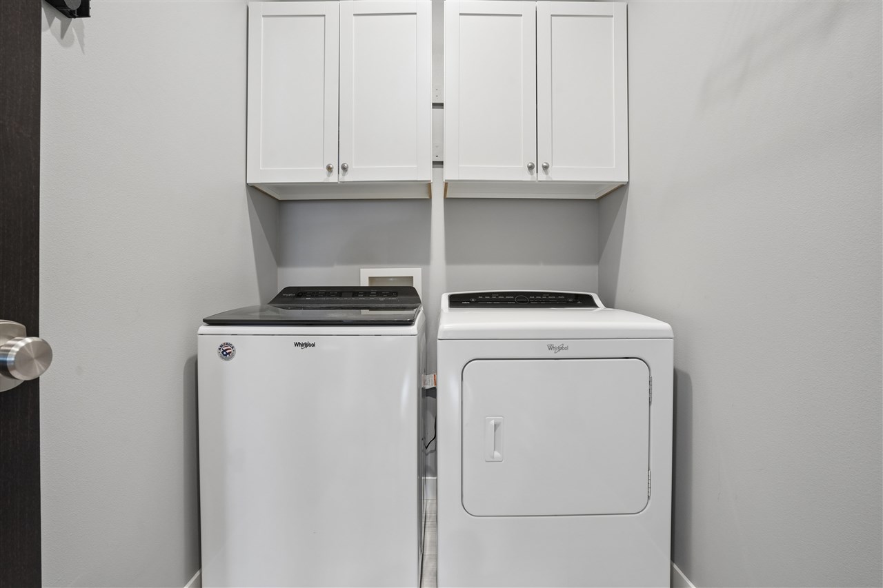 3065 Ridgeview Drive Ely IA 52227