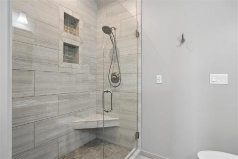 3065 Ridgeview Drive Ely IA 52227