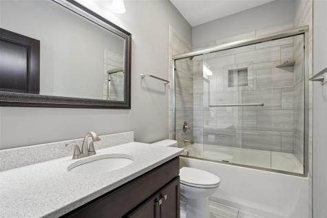 3065 Ridgeview Drive Ely IA 52227