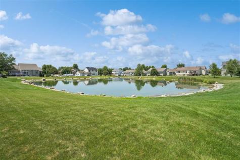 3065 Ridgeview Drive Ely IA 52227