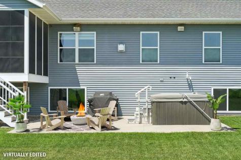 3065 Ridgeview Drive Ely IA 52227