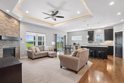 3065 Ridgeview Drive Ely IA 52227