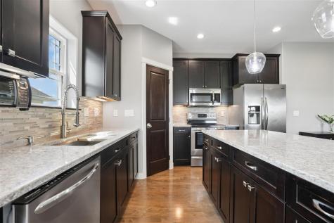 3065 Ridgeview Drive Ely IA 52227