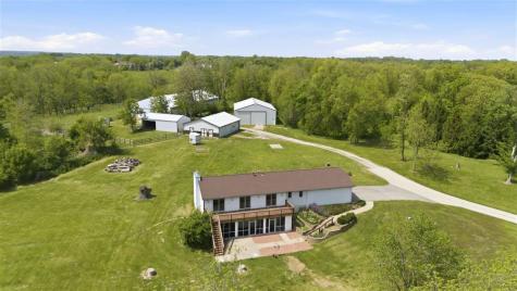 10611 Hawks Haven Road Cedar Rapids IA 52411