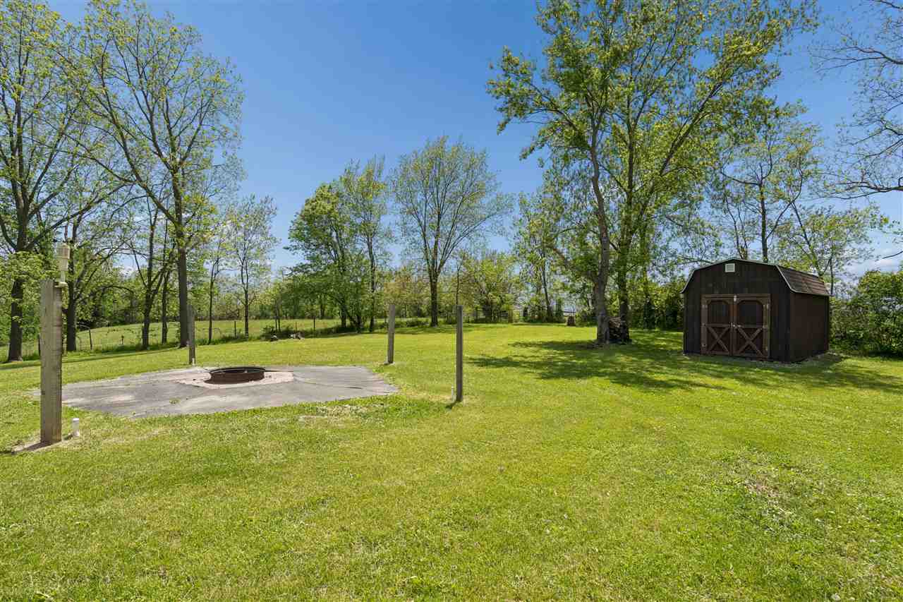 10611 Hawks Haven Road Cedar Rapids IA 52411