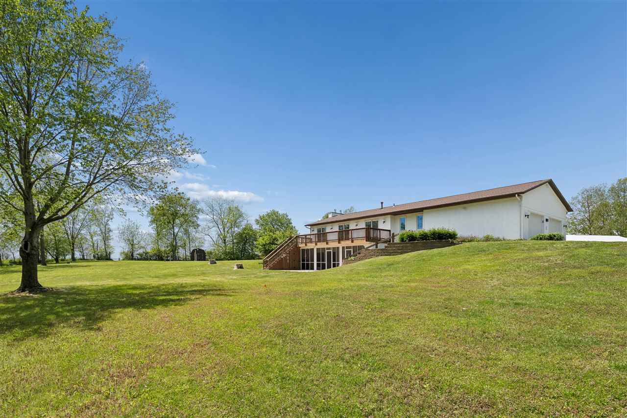 10611 Hawks Haven Road Cedar Rapids IA 52411