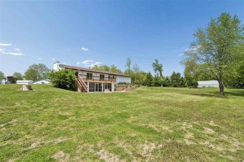 10611 Hawks Haven Road Cedar Rapids IA 52411
