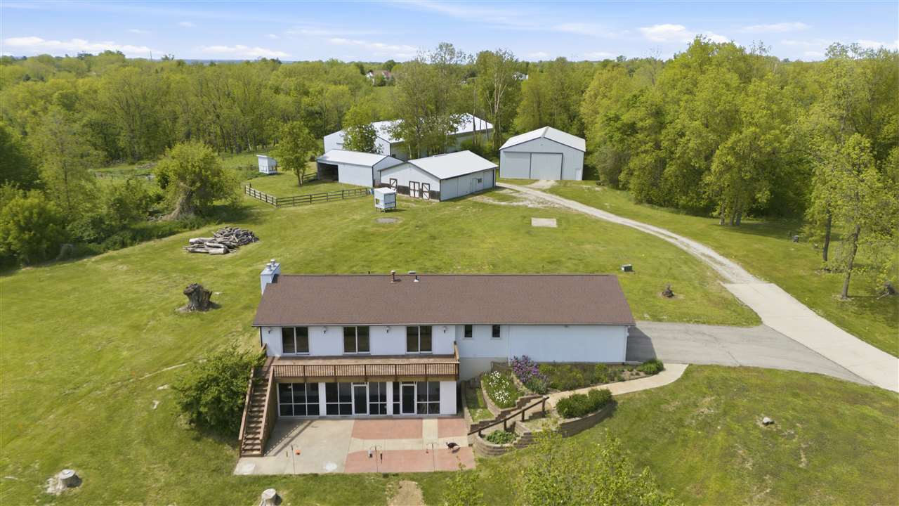 10611 Hawks Haven Road Cedar Rapids IA 52411