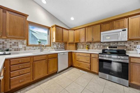 2380 Tamerac Drive Marion IA 52302