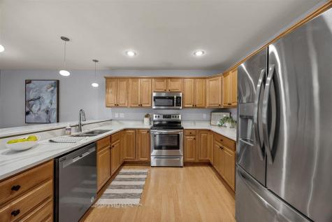 2176 Port Talbot Place Coralville IA 52241