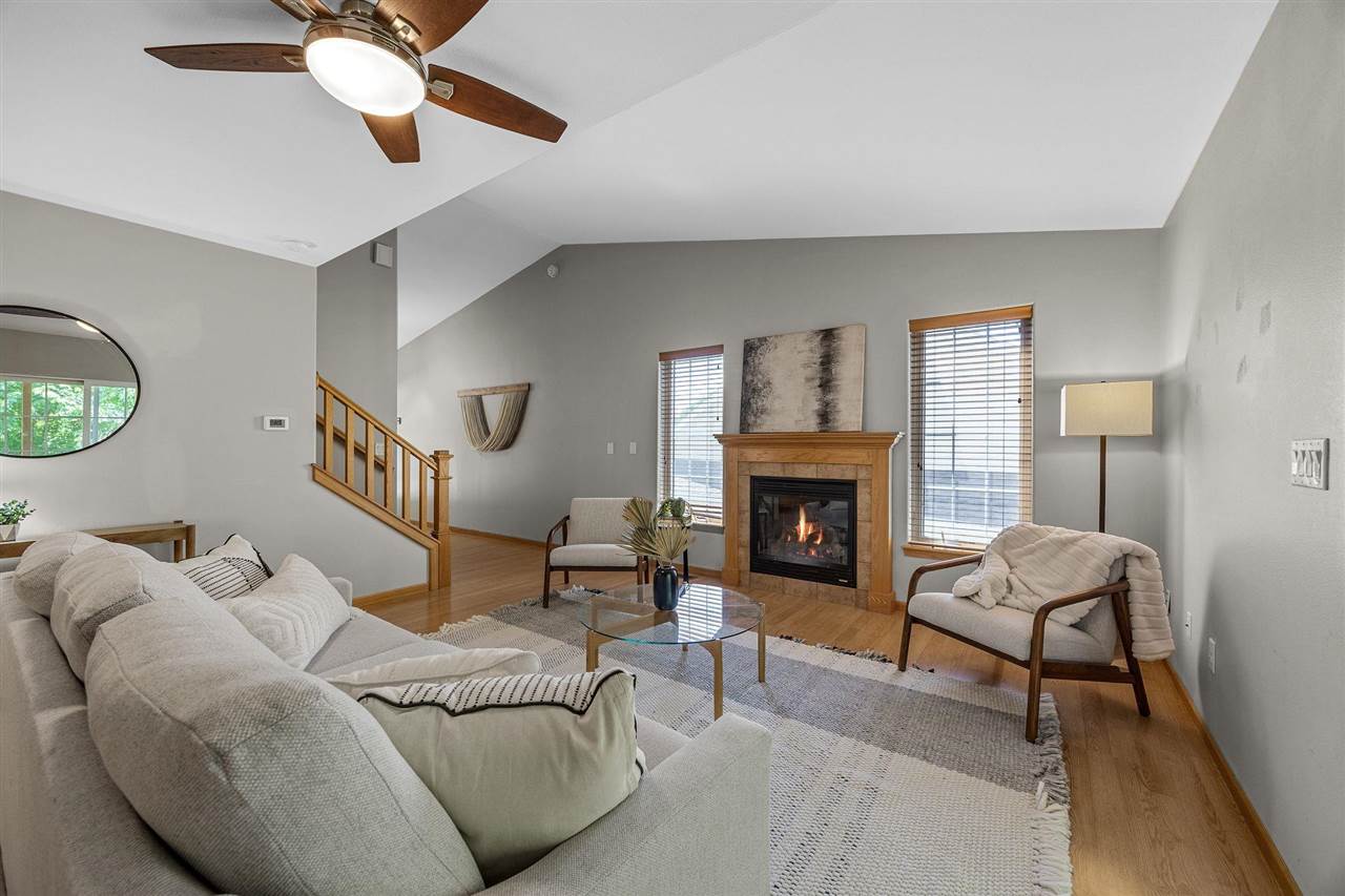 2176 Port Talbot Place Coralville IA 52241