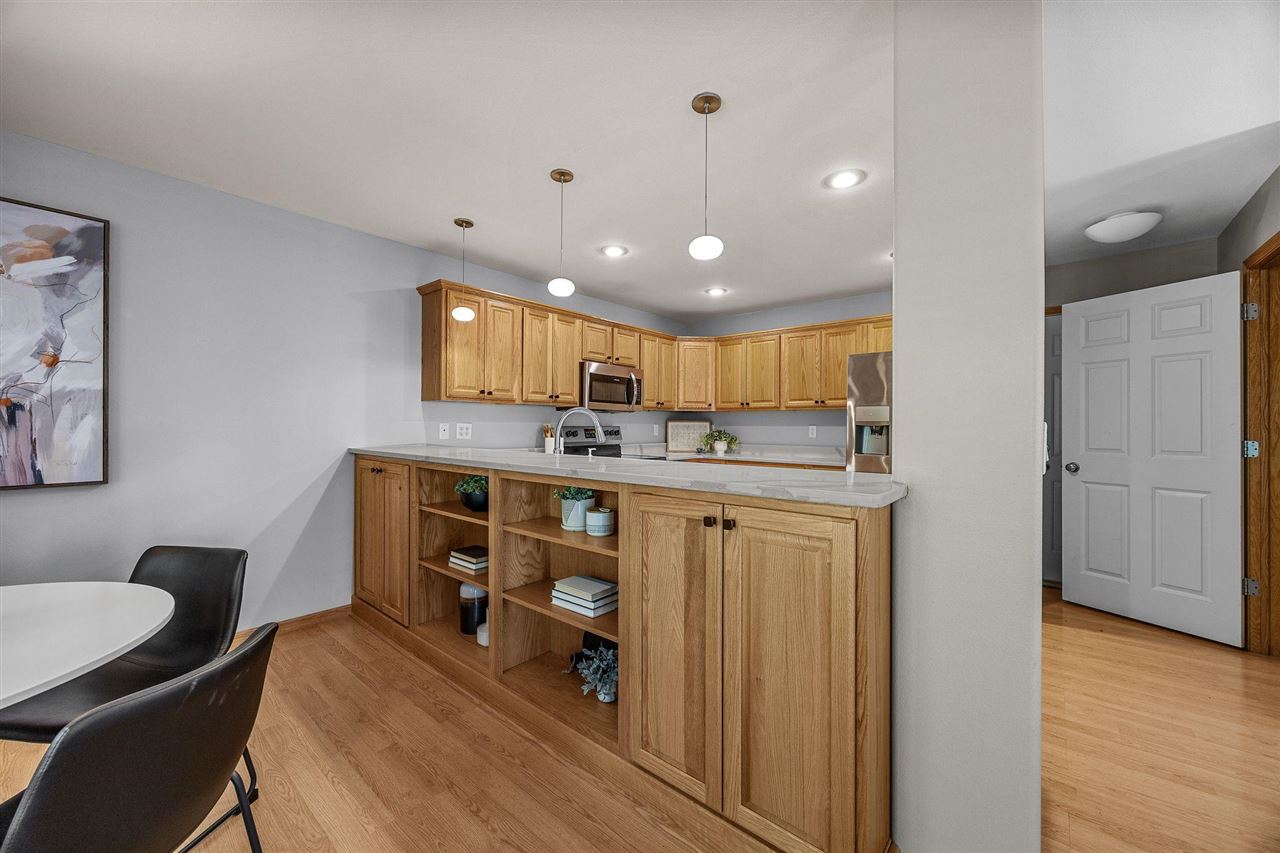 2176 Port Talbot Place Coralville IA 52241