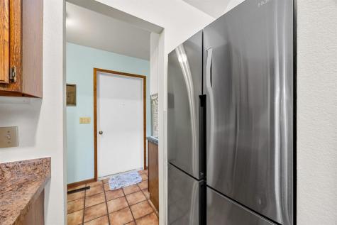 102 Elizabeth Drive Tipton IA 52772