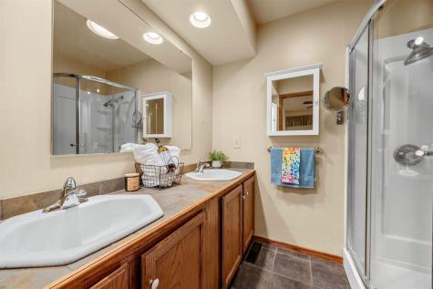 102 Elizabeth Drive Tipton IA 52772