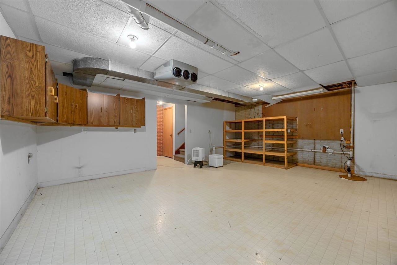 102 Elizabeth Drive Tipton IA 52772
