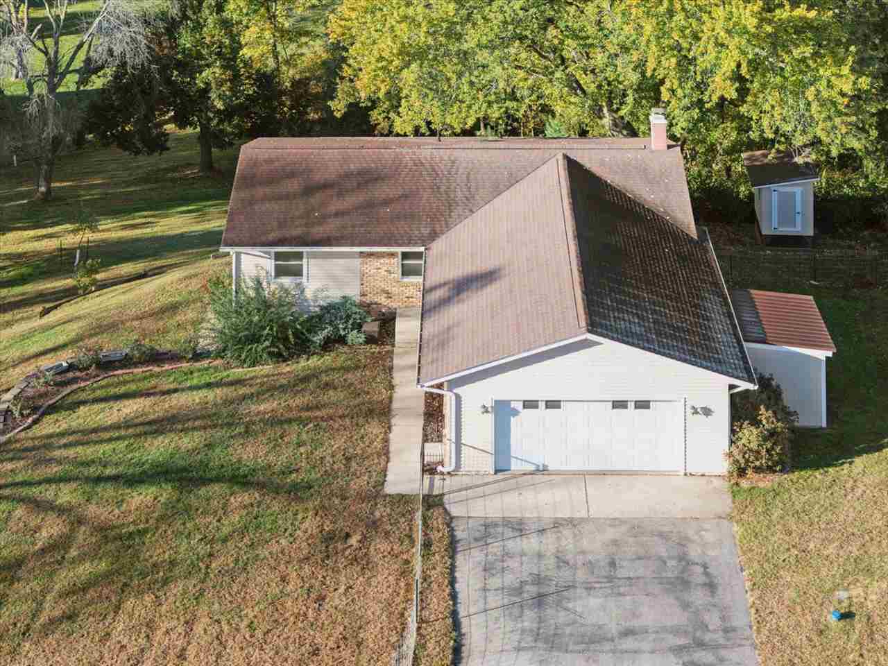 10101 Hall Road Cedar Rapids IA 52411