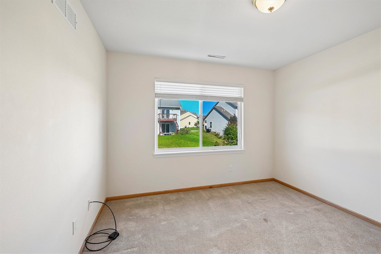 1454 Walker Way Coralville IA 52241