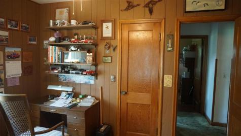 520 Washington Avenue Nichols IA 52766