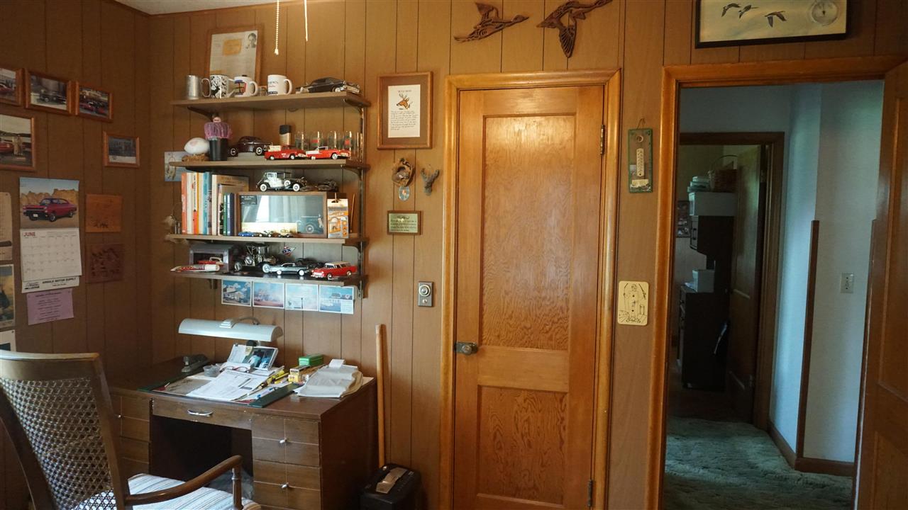 520 Washington Avenue Nichols IA 52766